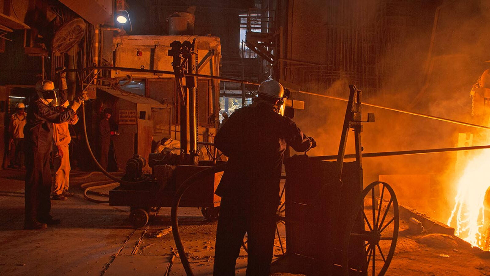 Shanghai Xiongji Material Co., Ltd. | Steel Trading & Processing Experts