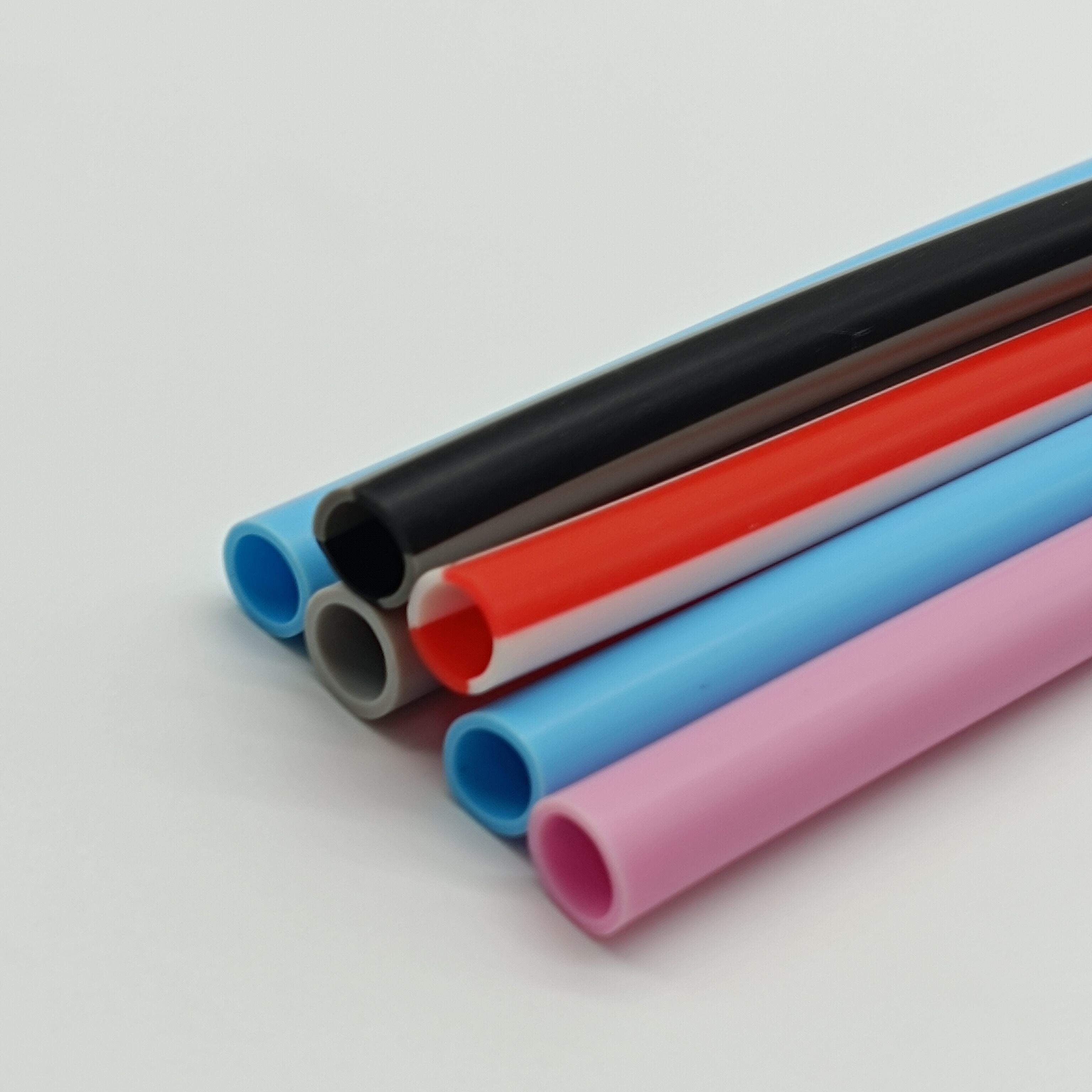 five-colour tube01.jpg