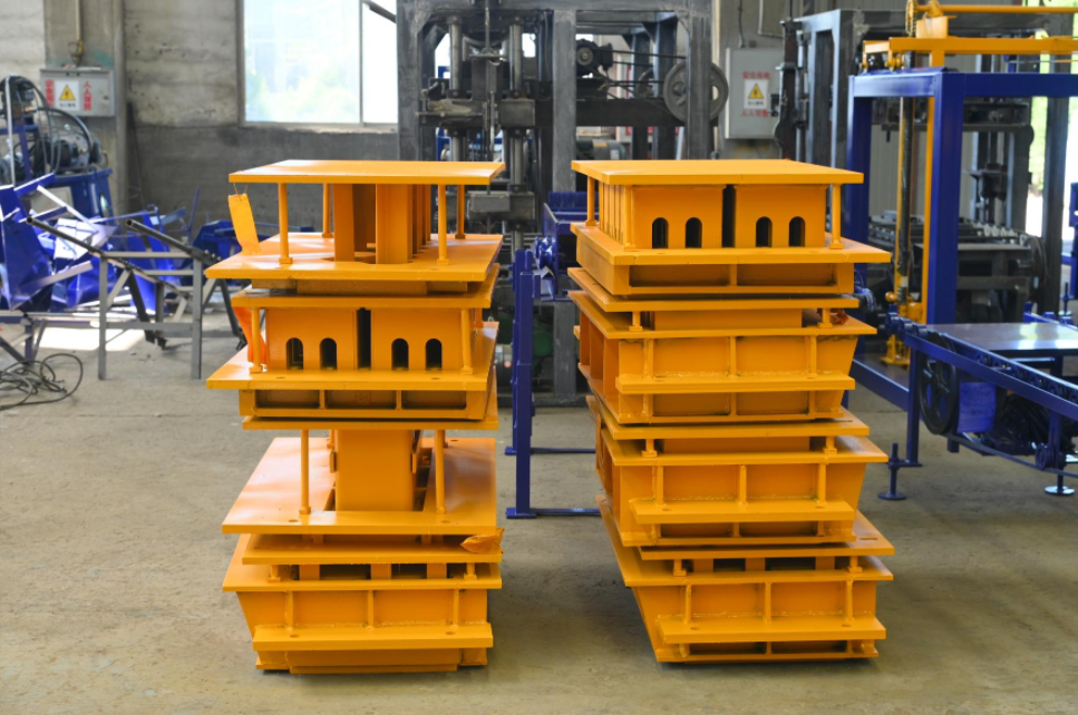 Customized Molds - Unleashing N Production Possibilities for Brick Making Machines
