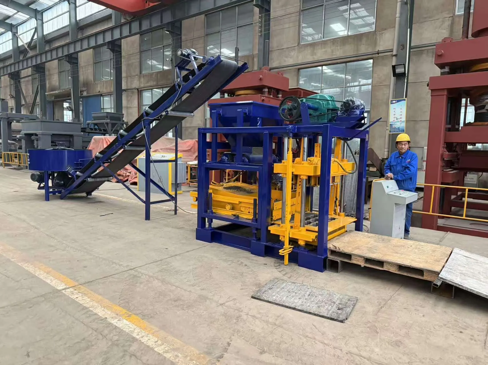 Çimento Tuğla Üretim Makinesi | Yüksek Verimli Üretim