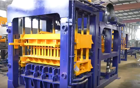 QT10-15_automatic_brick_making_machine