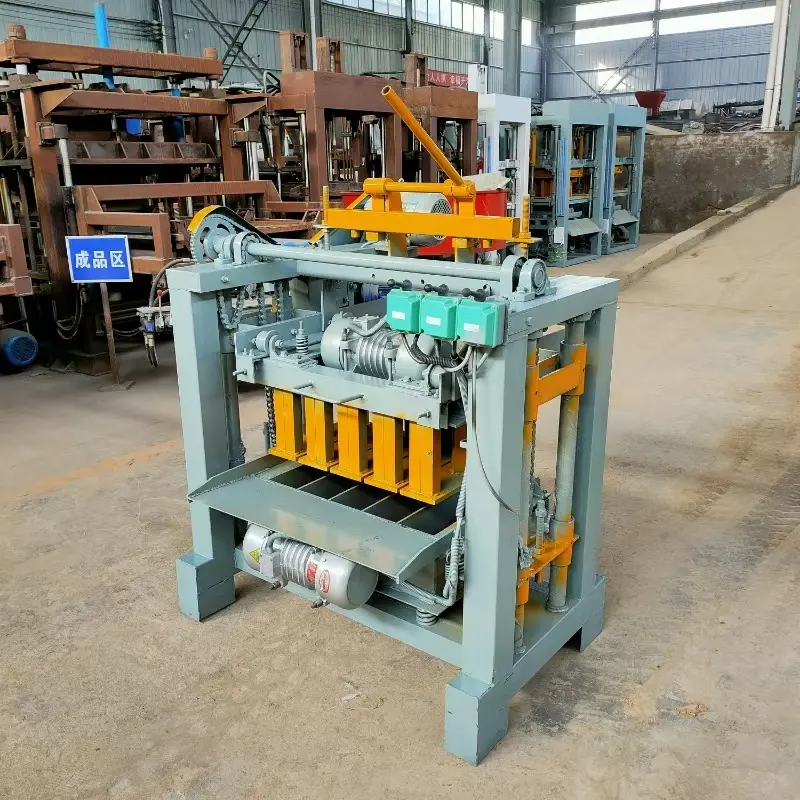 QTJ4-40B Small Semi Automatic Brick Making Machine
