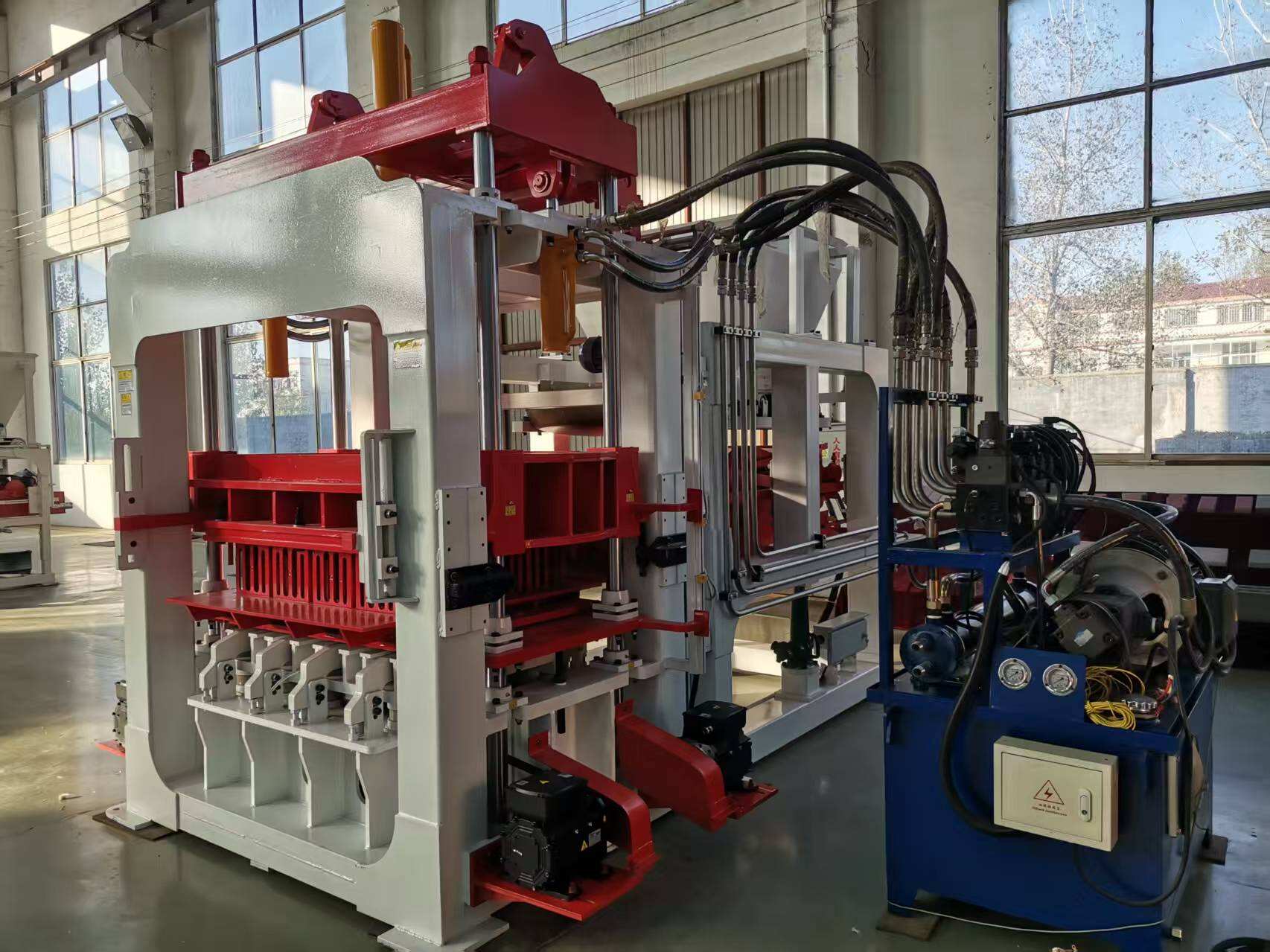 QT10-15 Customized Brick Making Machine