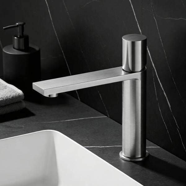 Tête de pulvérisation escamotable polyvalente transformant la fonctionnalité de la cuisine