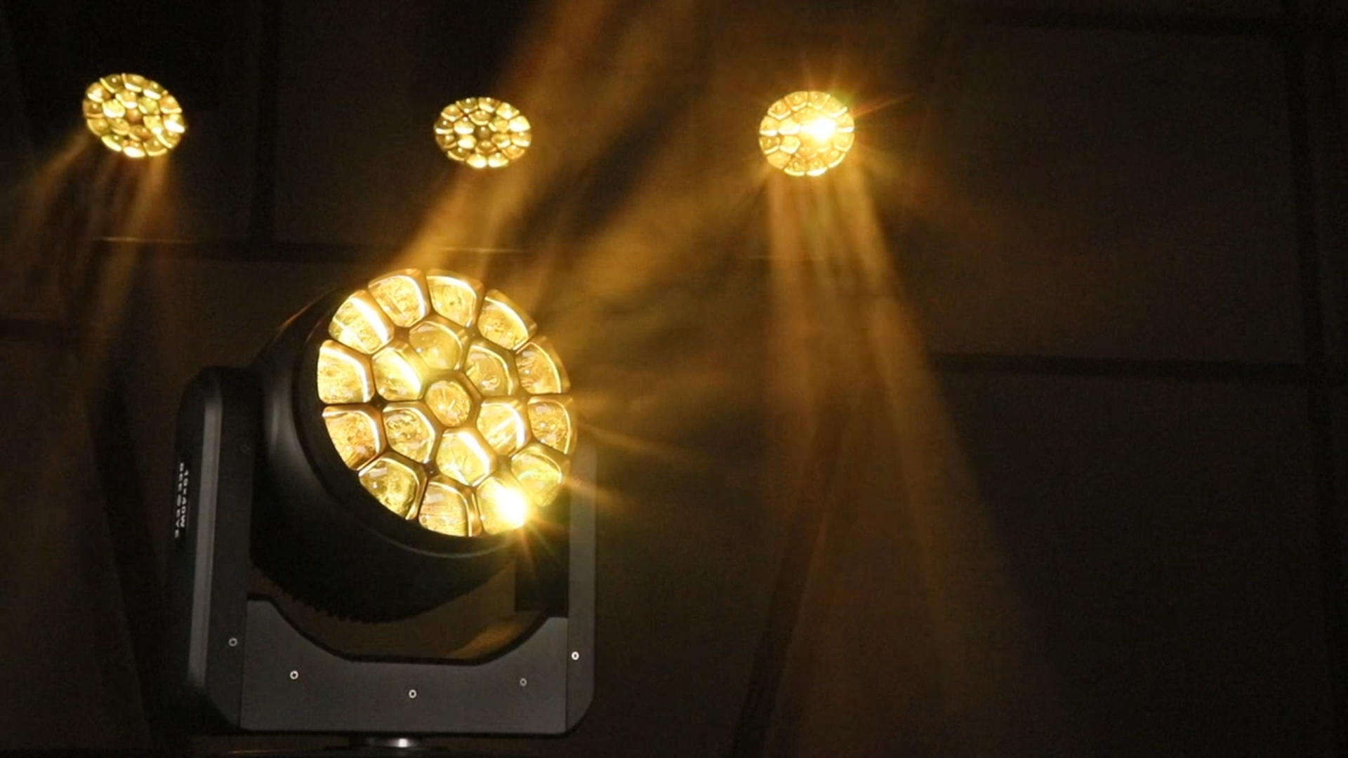 New 19×40W Bee-eye Moving Light Power 750W-12.jpg