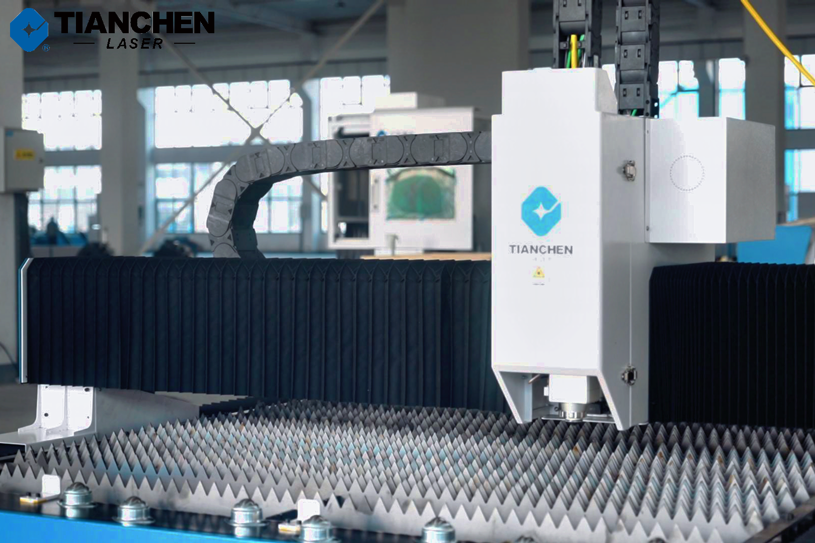Máy cắt laser nhỏ gọn cho doanh nghiệp quy mô nhỏ