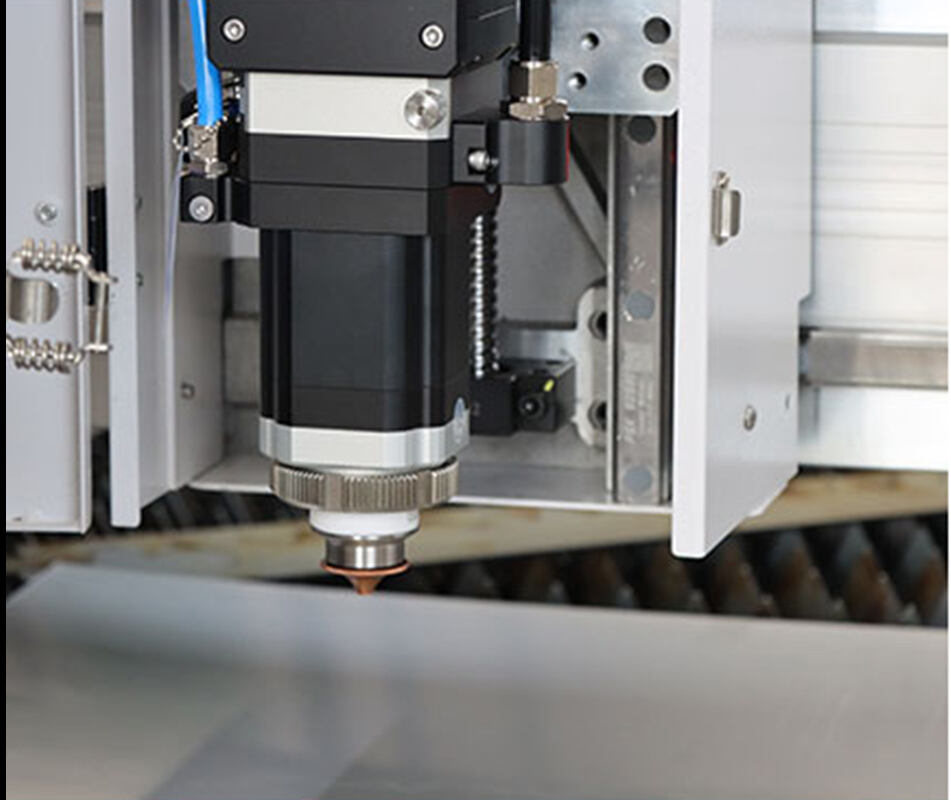 full protective fiber laser cutting machine -1