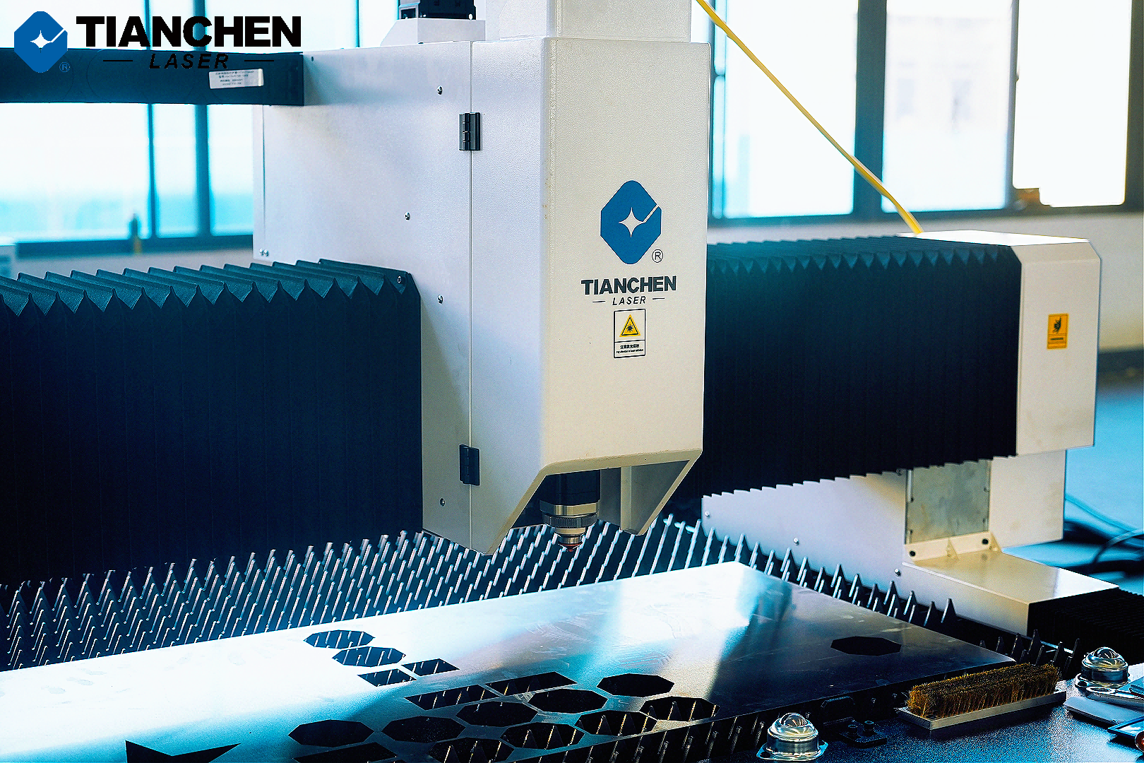 Advanced Laser Cutters for Modern Factories