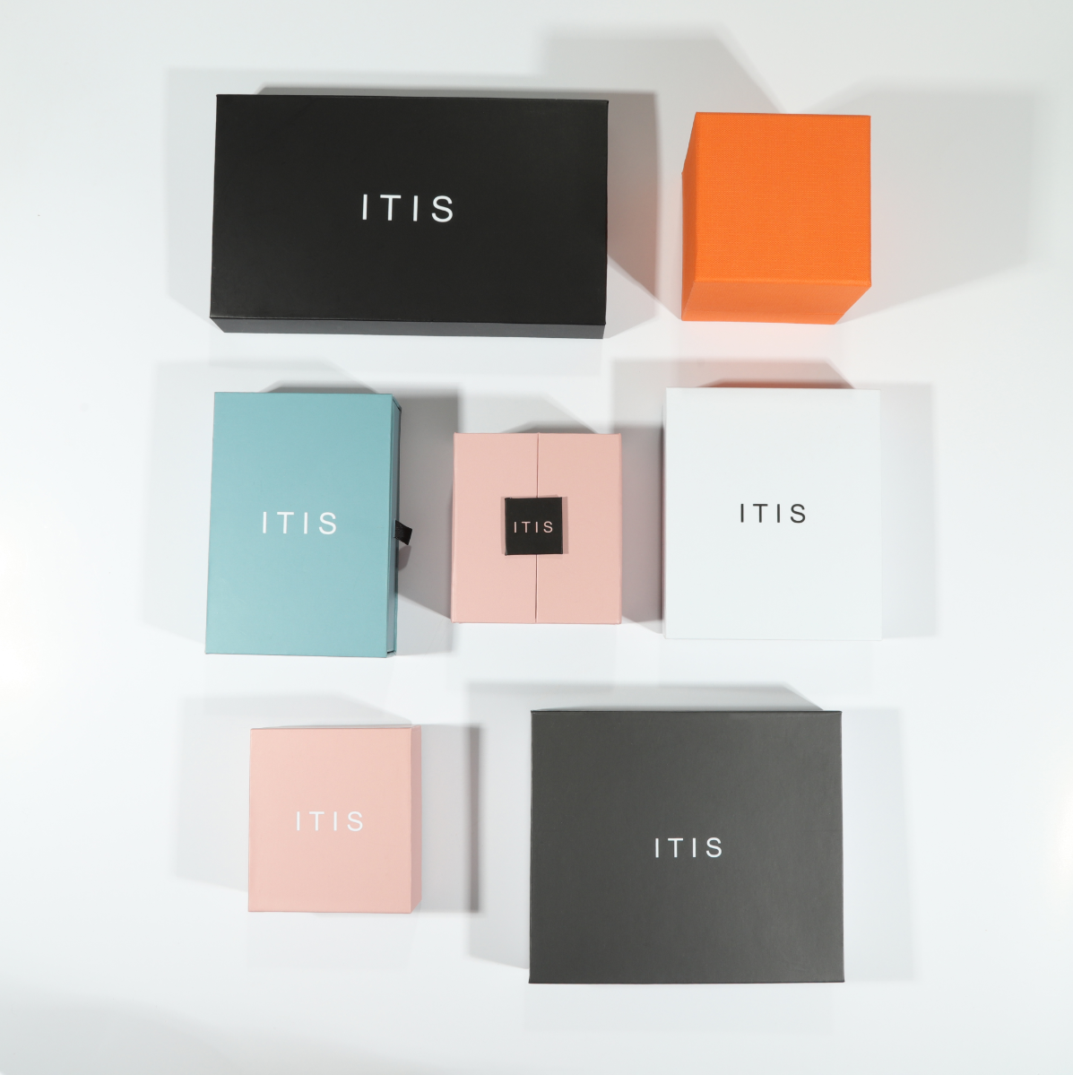 Anong Mga Katangian ang Nagpapagawa sa isang Kahon ng Perpum na Parehong Pampatupad at Pandamdam?