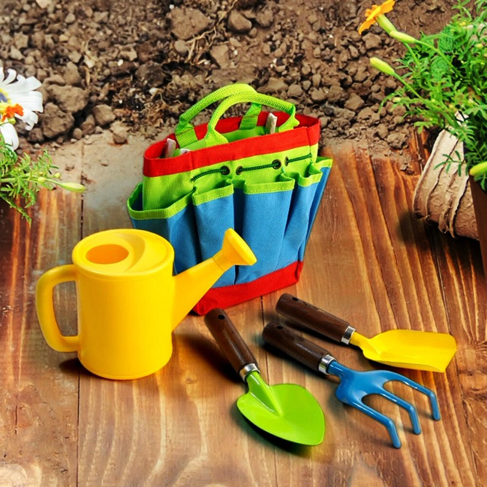 childs gardening set.jpg