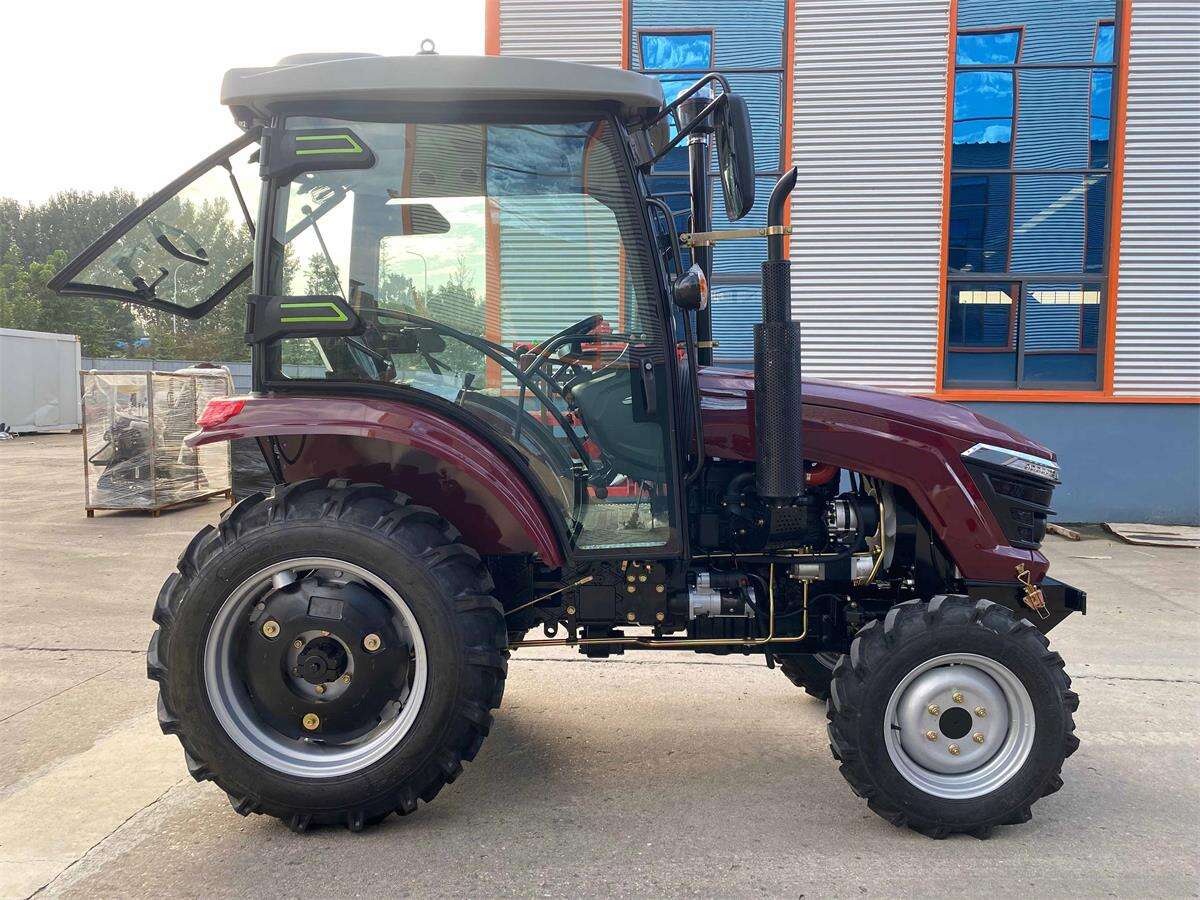 What are the main uses of a tractor?
