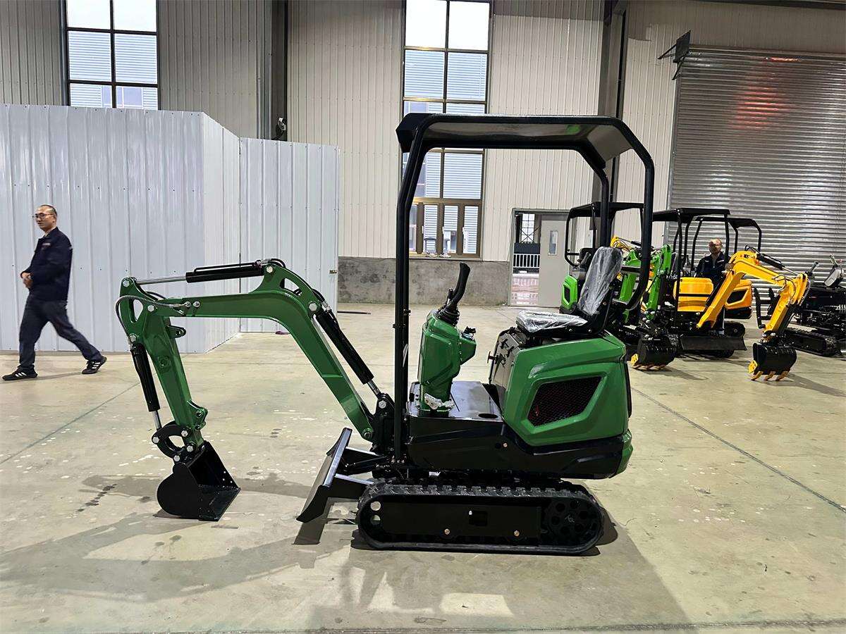 Yesterday, two mini excavators were shipped to Germany.