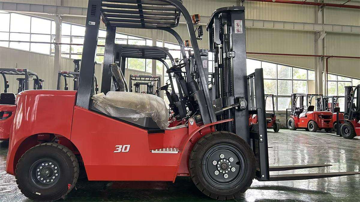 electric forklift.jpg