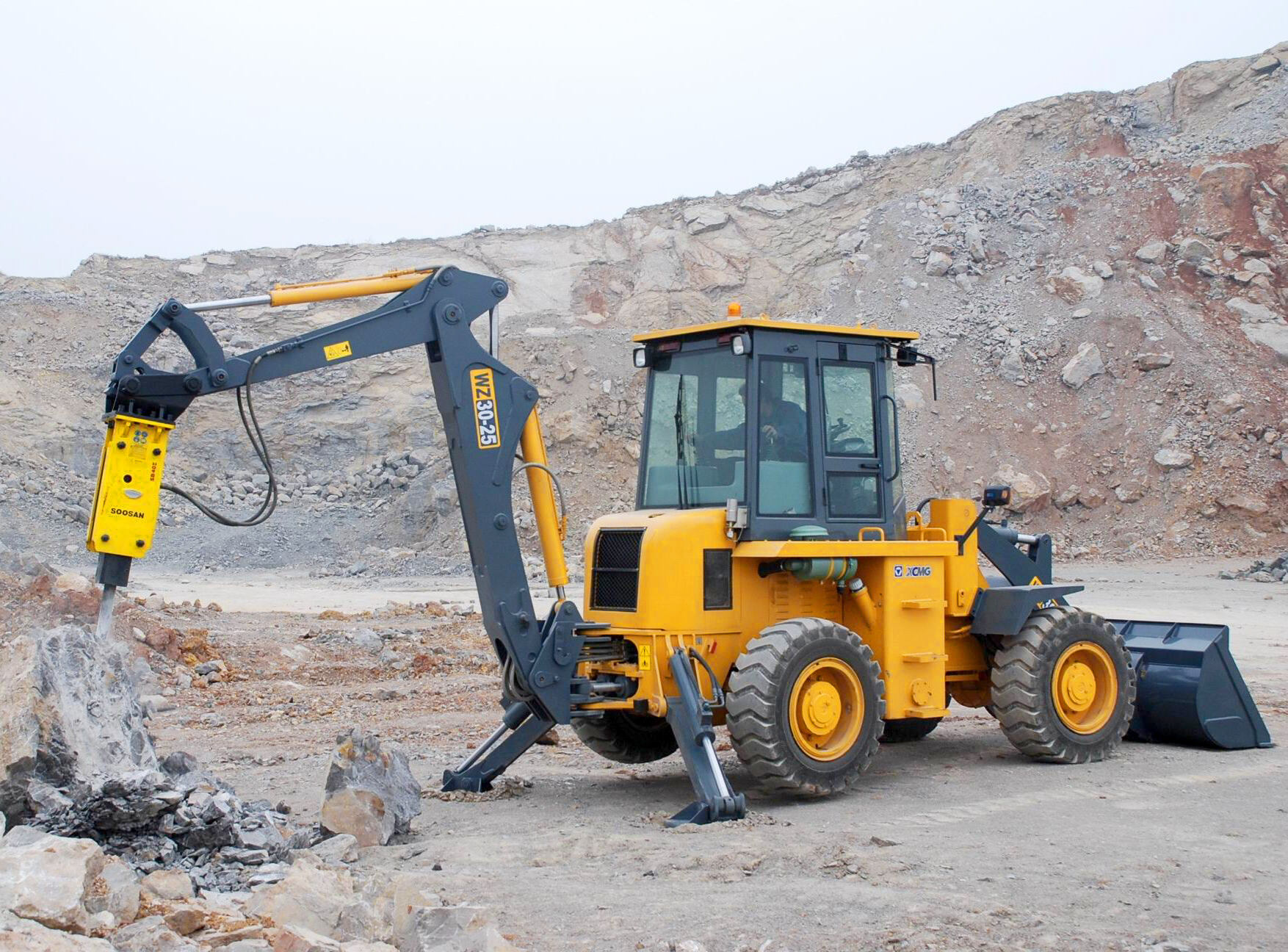 How to Operate a Backhoe Loader Digger Safely: Step-by-Step Guide