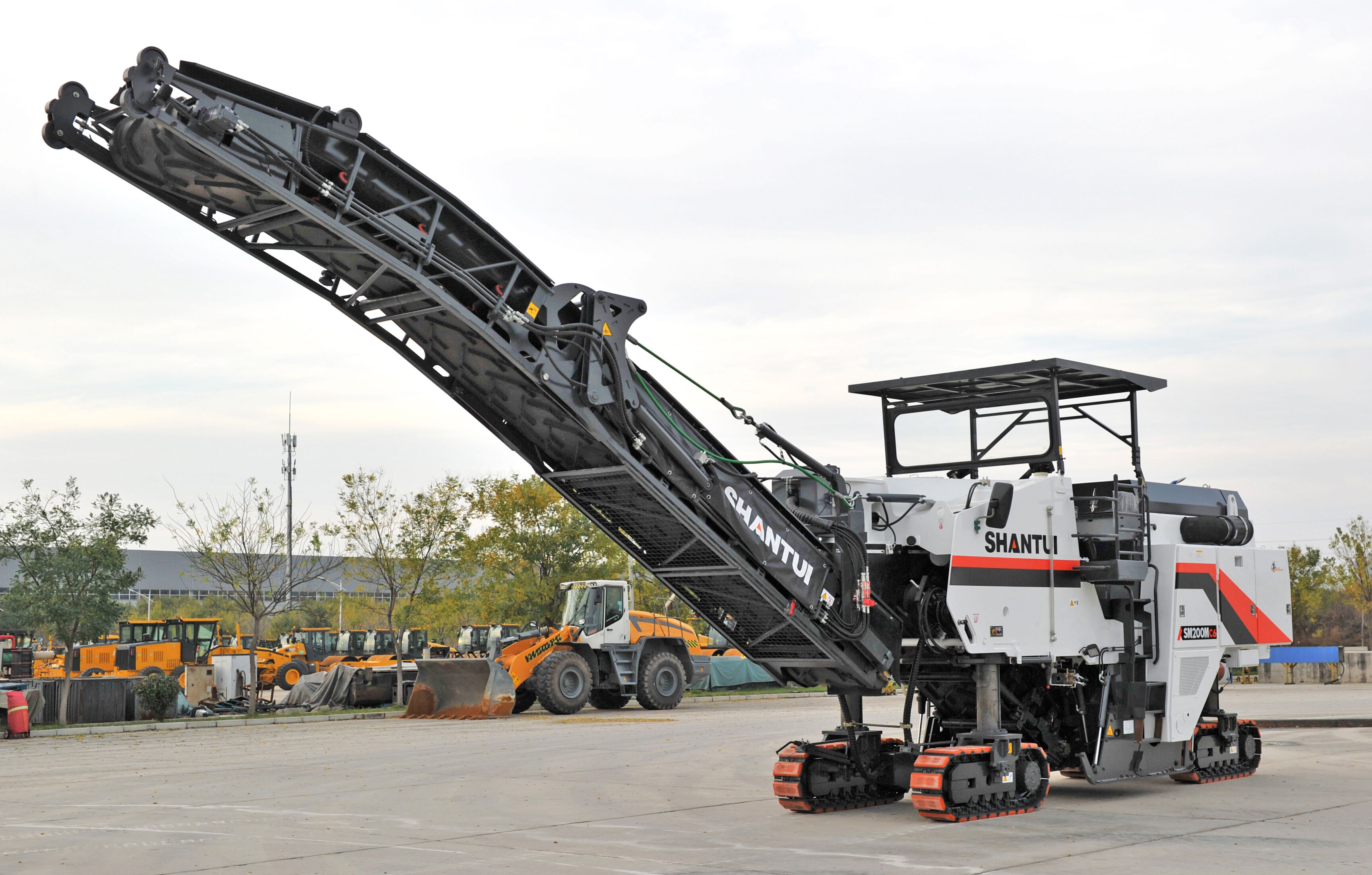 High-Efficiency Milling and Versatility