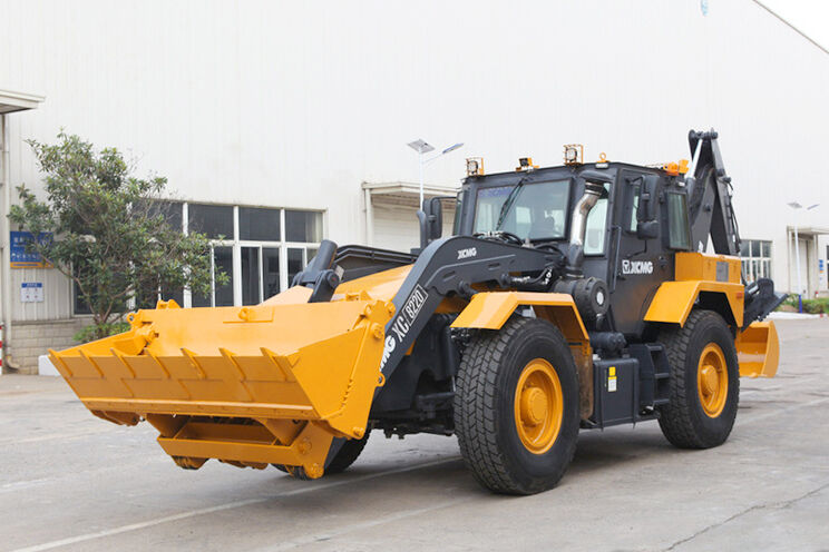 Versatility and Mobility vs. Digging Specialization