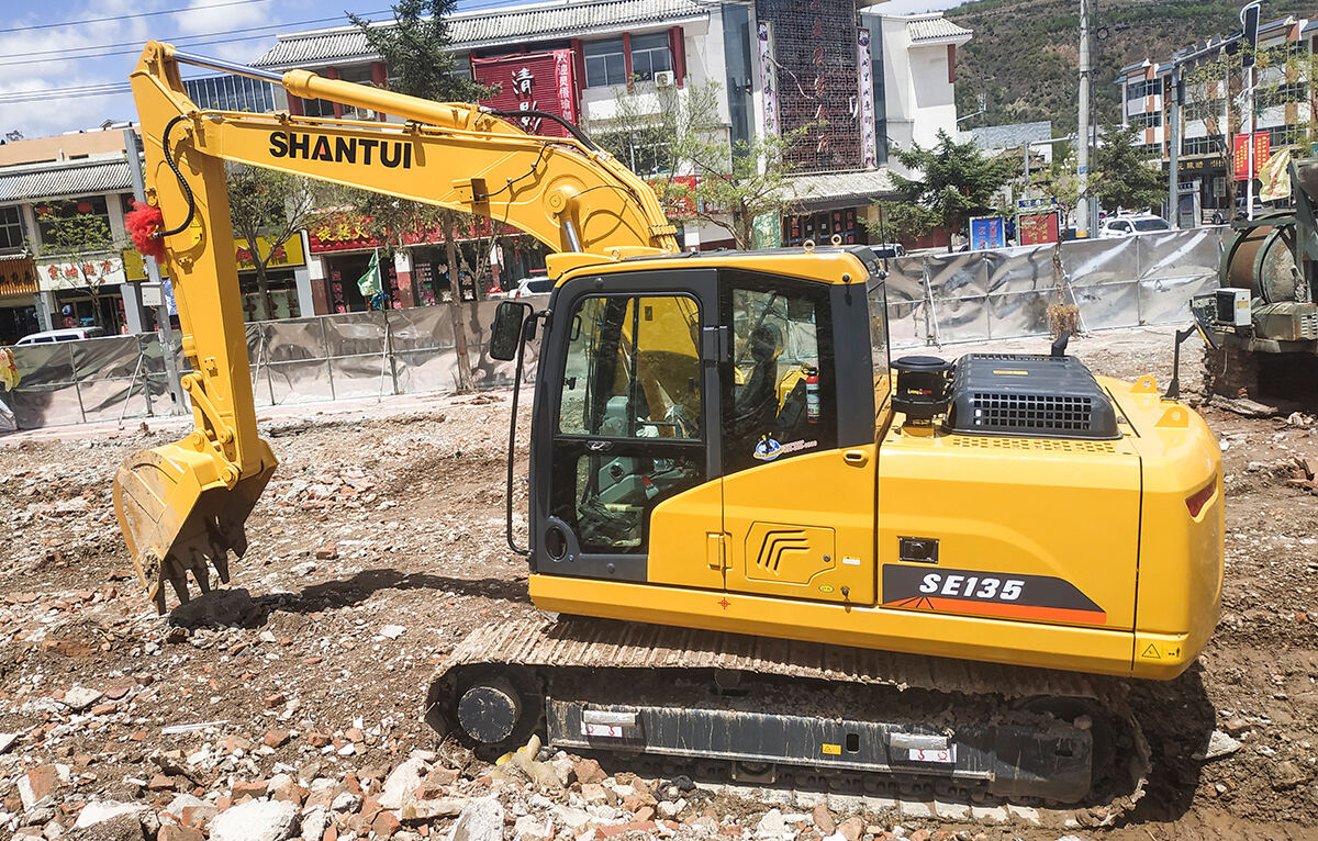 How Construction Excavators Improve Efficiency on Job Sites