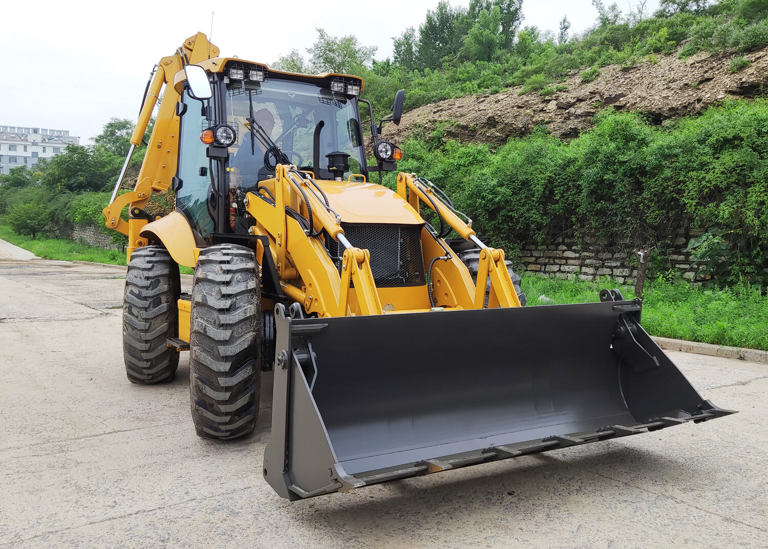 Qualities of the Best Backhoe Loader in the World