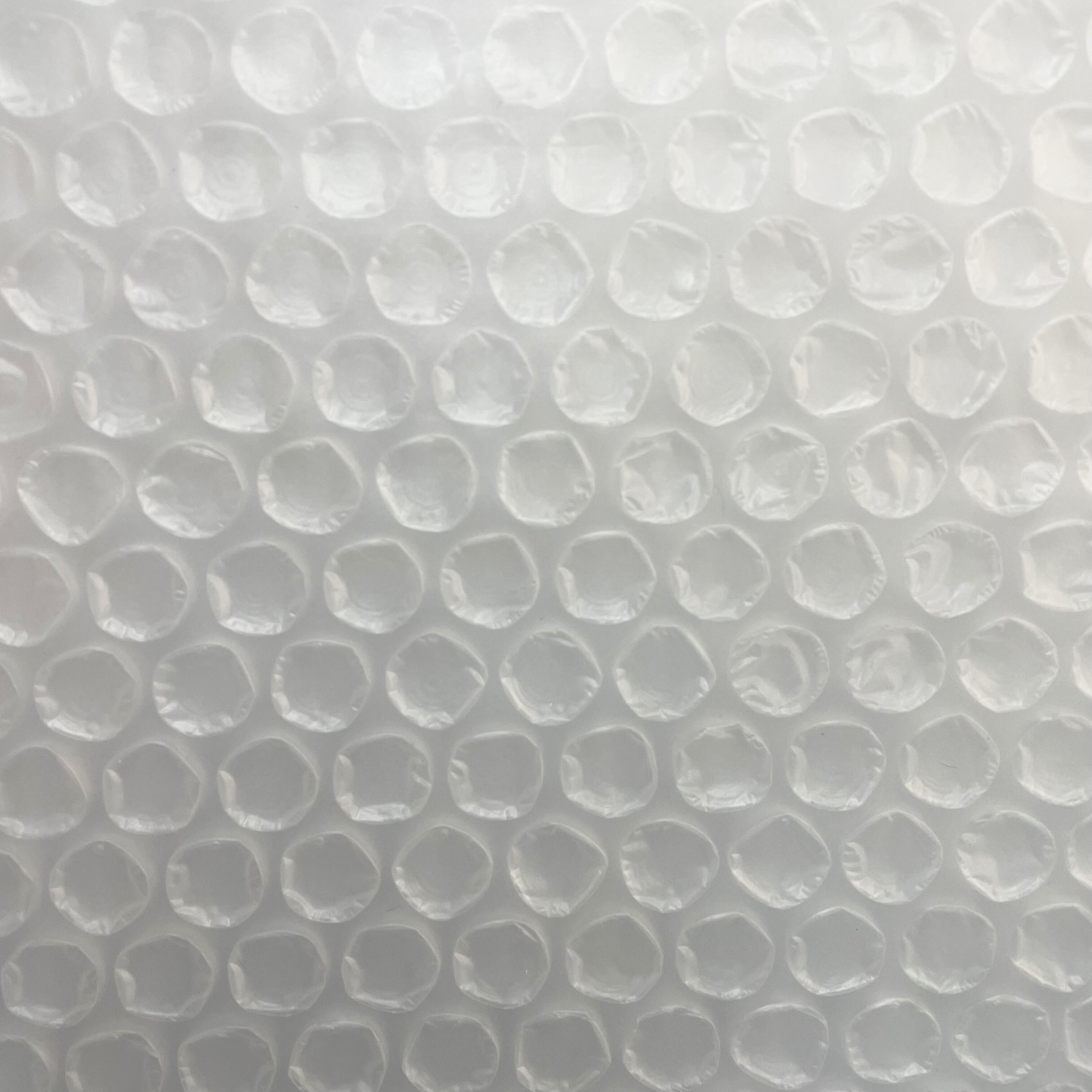 Advantages of Bubble Bags for Packing