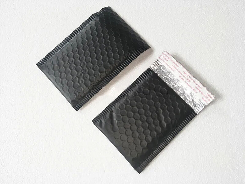 Black Color Customized Shipping Envelope air Bubble Mailers Bags manufacture
