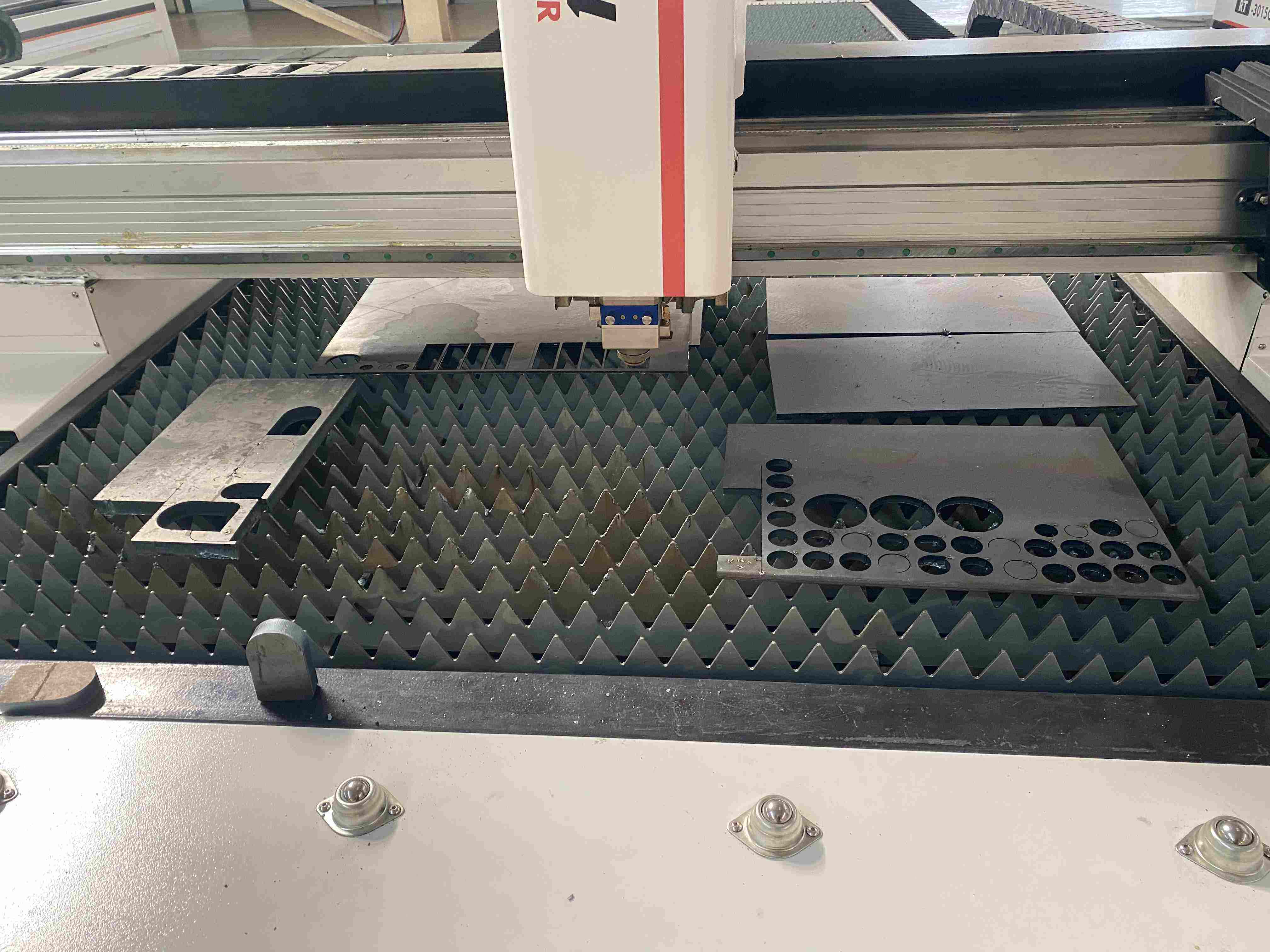 Integrated Fiber Laser Cutting Efficient and Powerful
