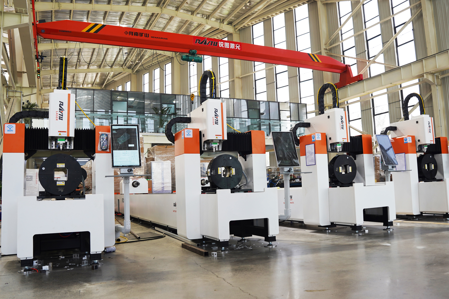 What Are Key Features of Pipe Laser Cutting Machine for Tube Processing?