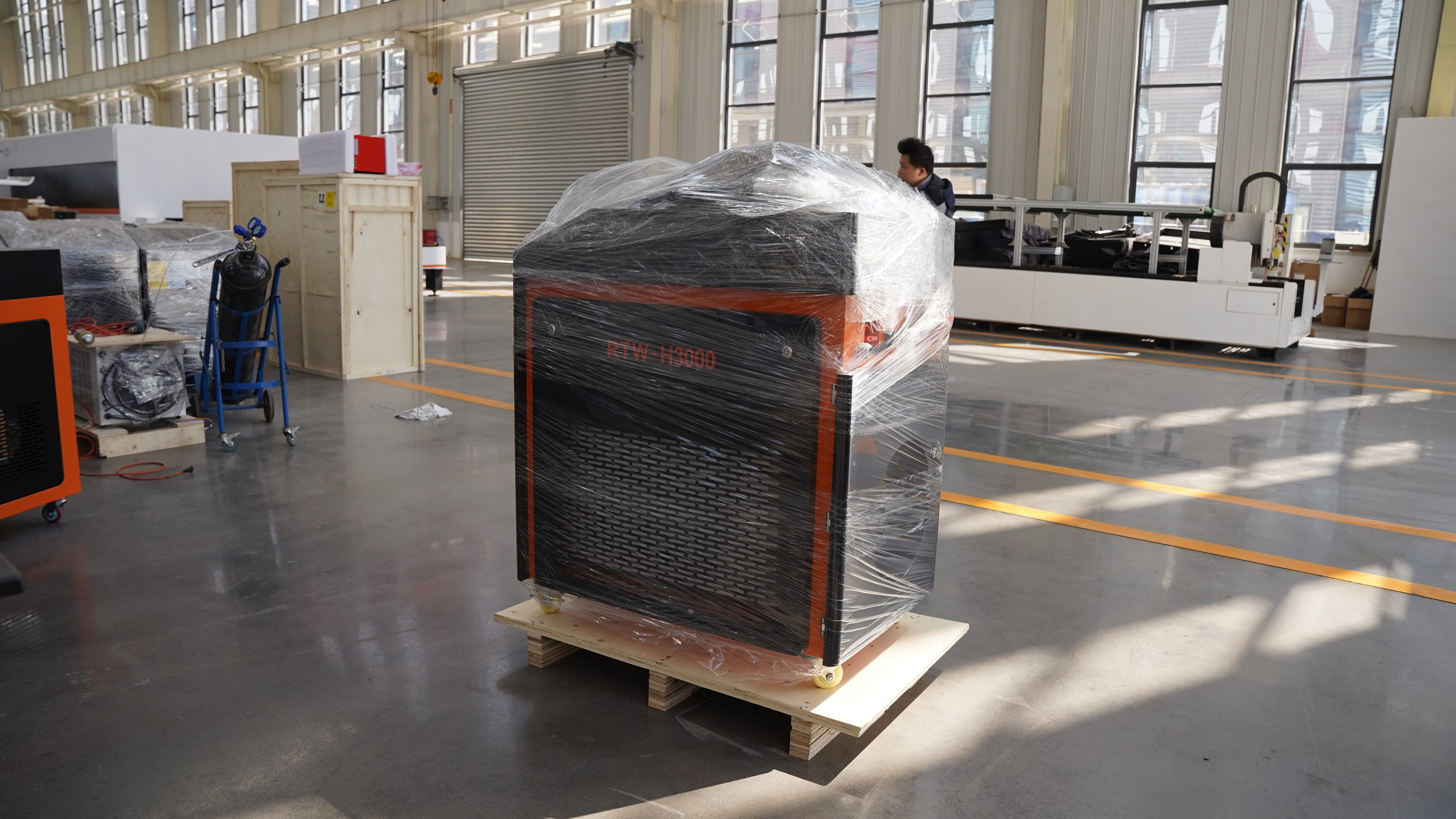 Laserpuhdistuskoneiden edut teollisuudessa