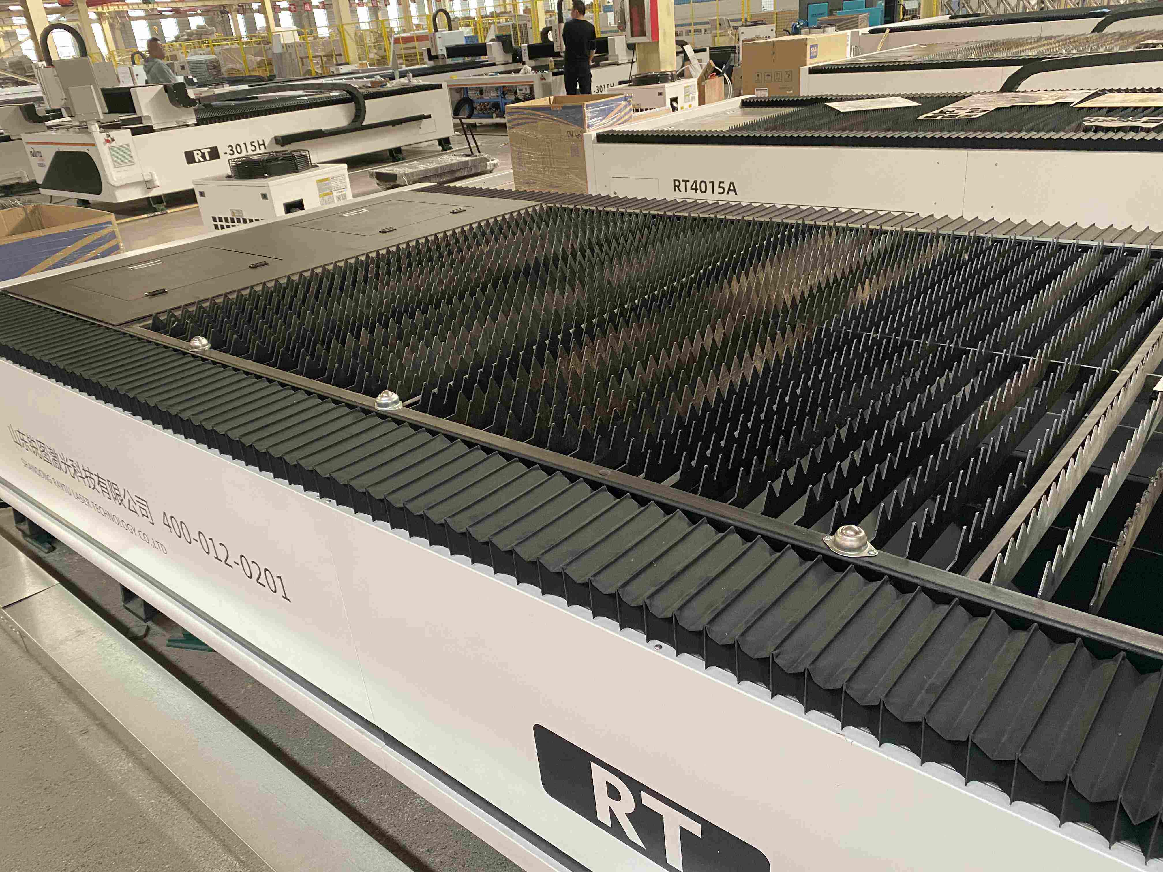 Katso parhaat metallilaserleikkauskiekot