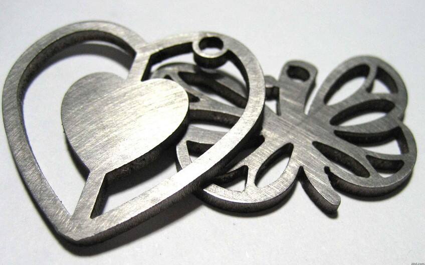 Kehittyneiden Teräsliuski Laserleikkauskone