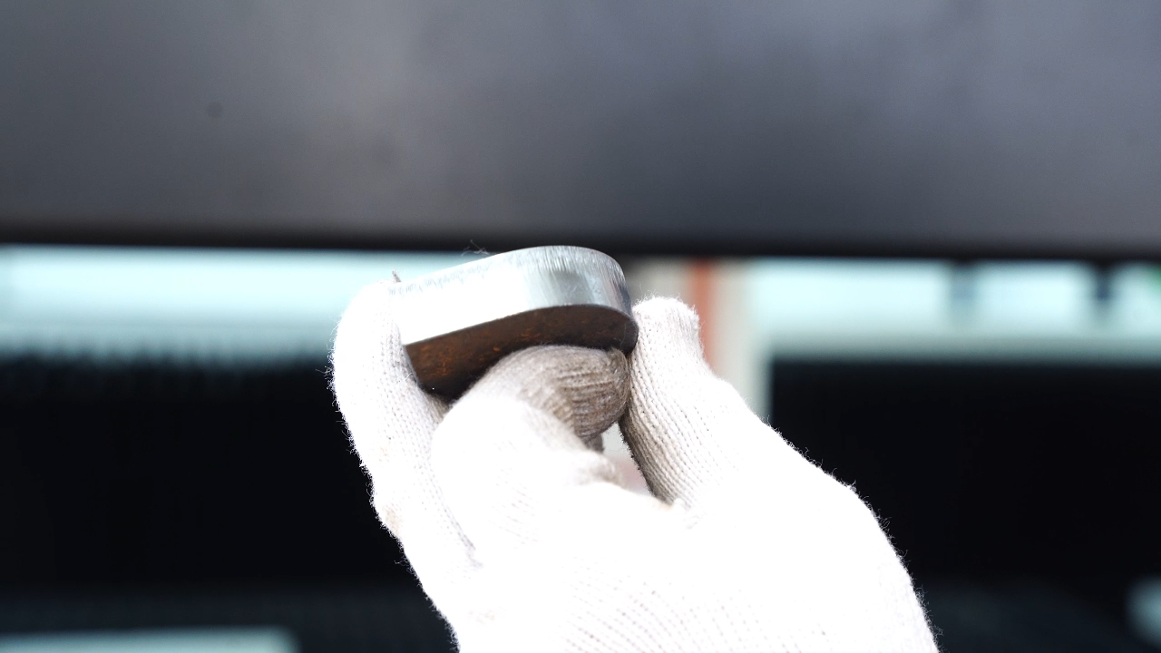 Tehokkaiden kuitulaserleikkausjärjestelmien kehittäminen teollisen tarkkuusinsinööriksi