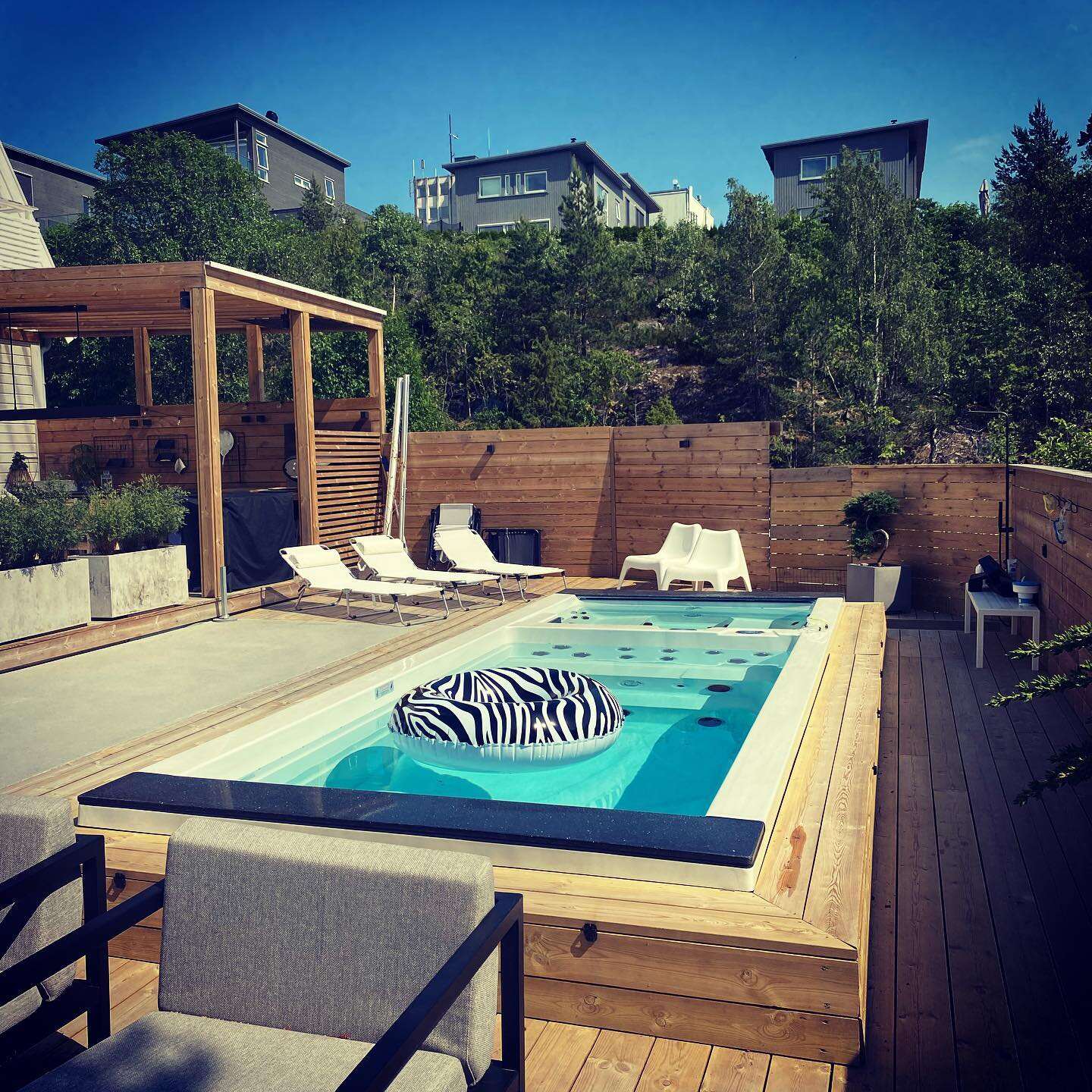 Choosing the Right Outdoor Spa Products Supplier