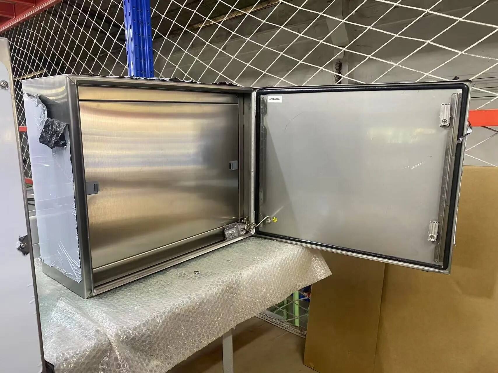 Customized Various Custom Metal Fabrication Box 01.jpg