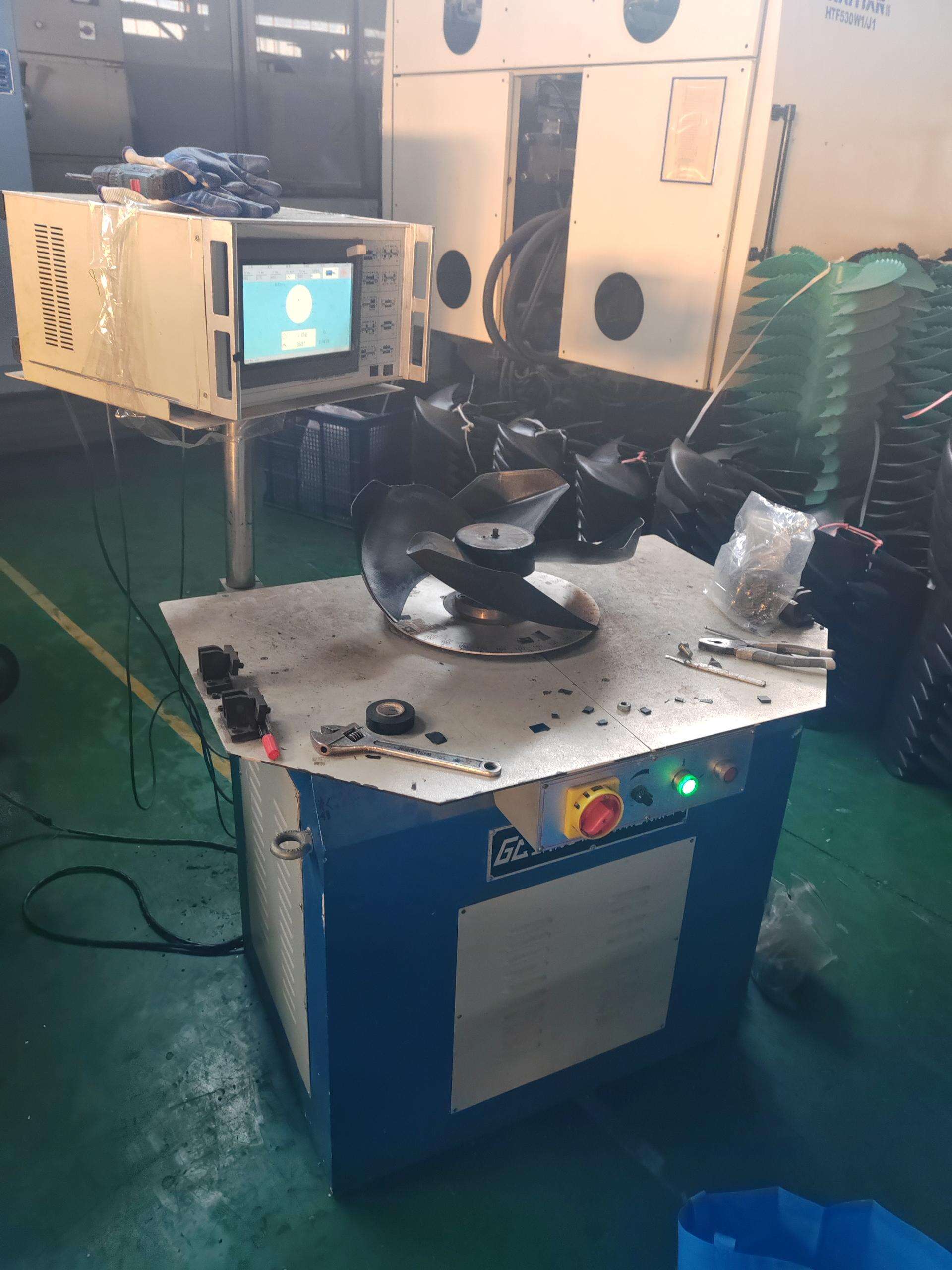 Maliyet vs Kalite: Fan Kanadı Dengeleme Makineleri Karşılaştırıldı