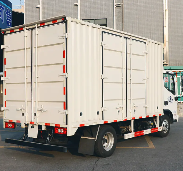 خدمة ما بعد البيع الكاملة للشاحنات المستعملة