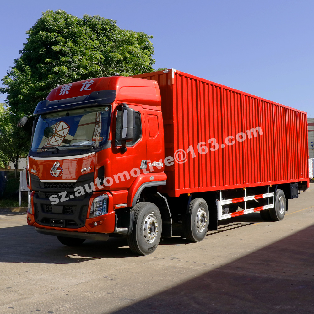 Top Uses of Box Trucks in Logistics Industry