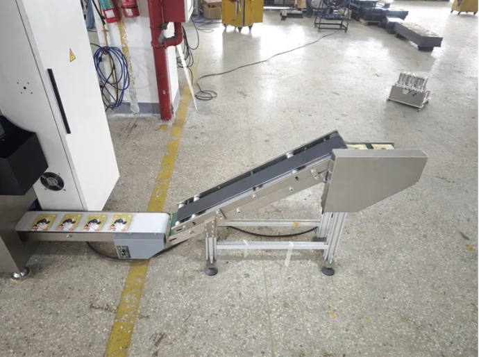 Დიდი პაკეტების დასახური მანქანა: ძლიერი დასახურვა დიდი ზომის პაკეტებისთვის