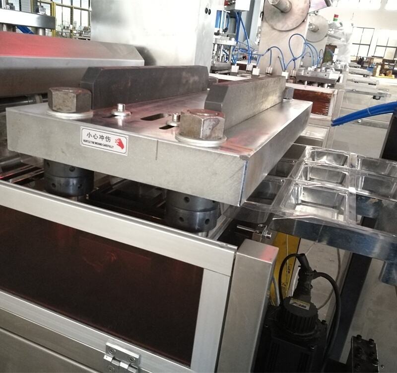 JC-500D Automatic Plastic Products Thermoforming Machine