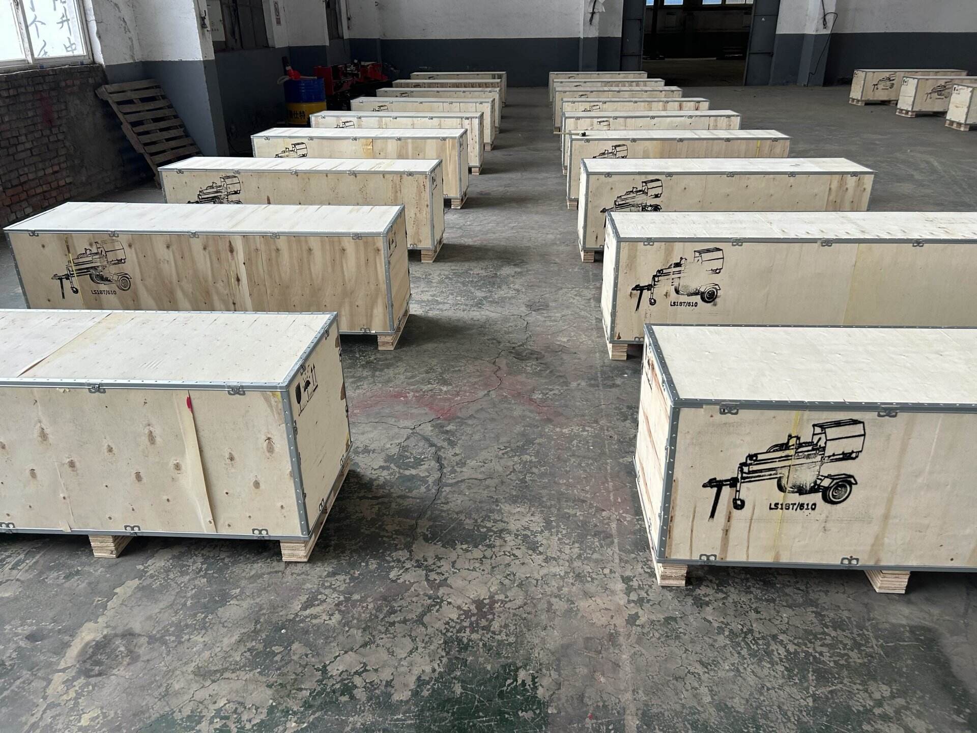 Packaging Solutions for Log Splitters