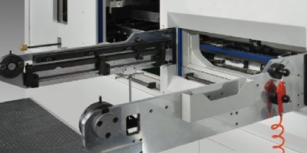 MHC-1100FC_1300FC_1350FC_1500FC_1650FC+Die cutting unit.jpg.png
