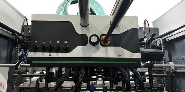 21MHK-1300FC_1350FC_1500FC_1650FC  Feeder(tiptronic).jpg.png