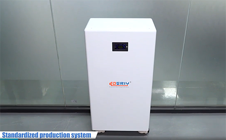 batteria bianca da 14,3 kWh