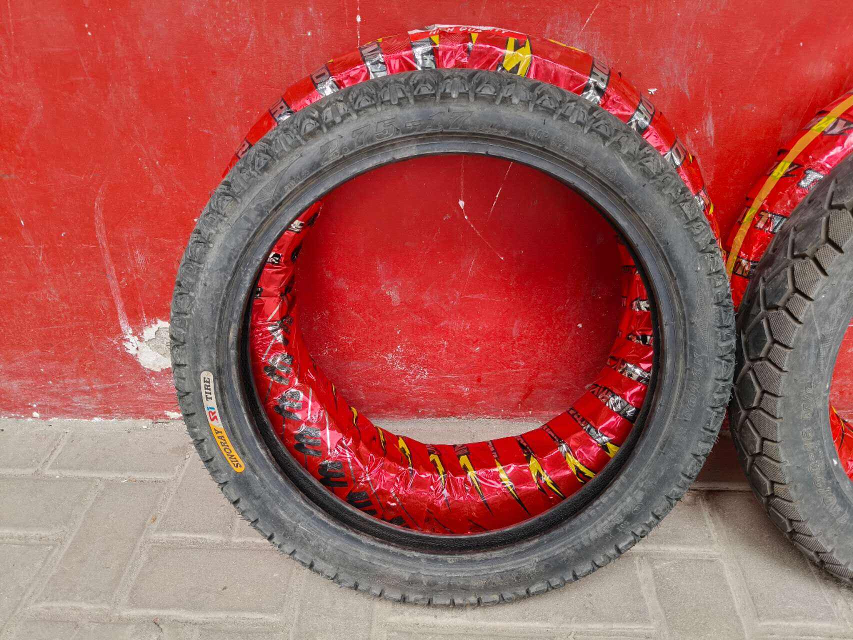 How Can a Cargo Tricycle Be Utilized for Small Business Logistics and Family Transport Needs?