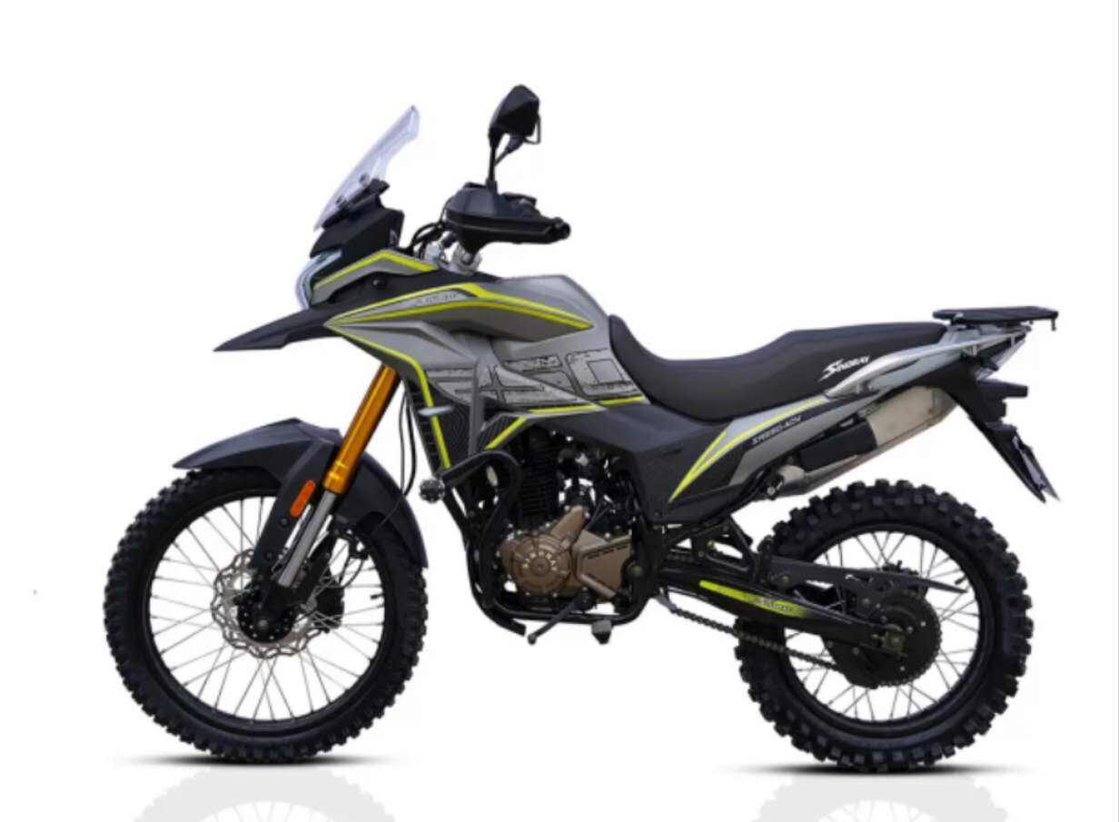 What real-world range does a high-performance electric motorcycle deliver under highway speeds?