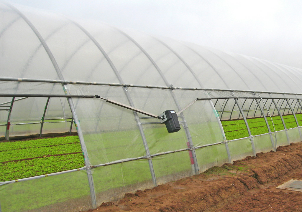 What Are Common Usage Issues with High Tunnel Greenhouse Kits?