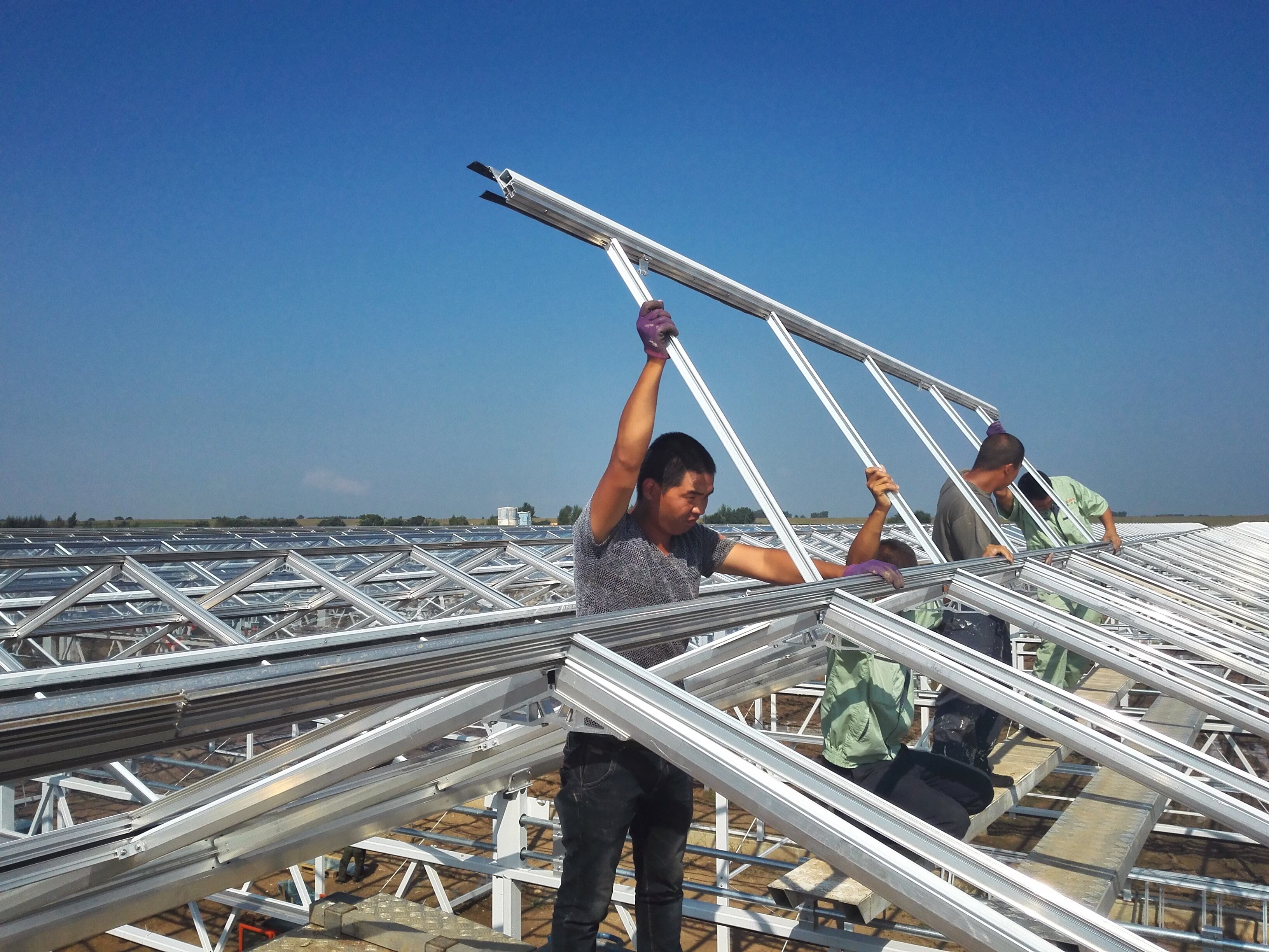 What Features to Look for in a Reliable Greenhouse Ventilation System