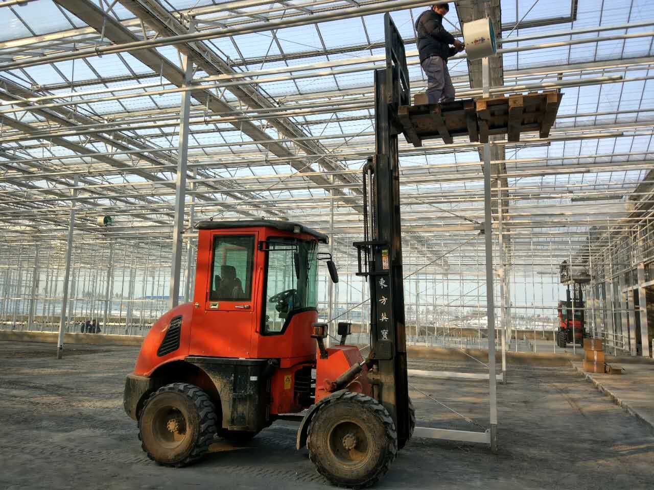 Common Issues with Small Greenhouse Cooling Systems and How to Resolve Them