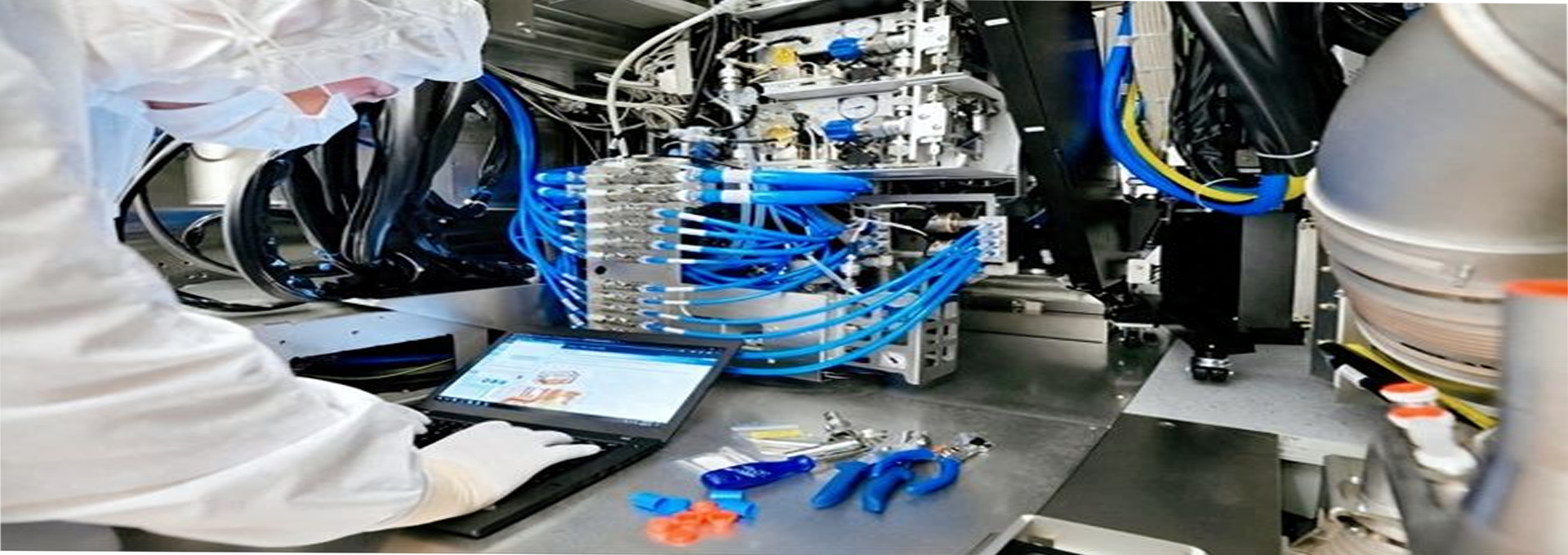 Electronic liquid cooling system