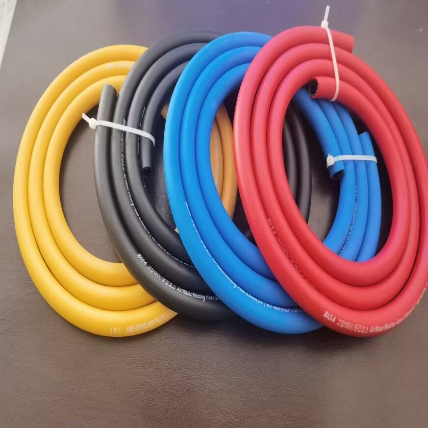 Rubber Hose: Flexible and Elastic Fluid Transfer