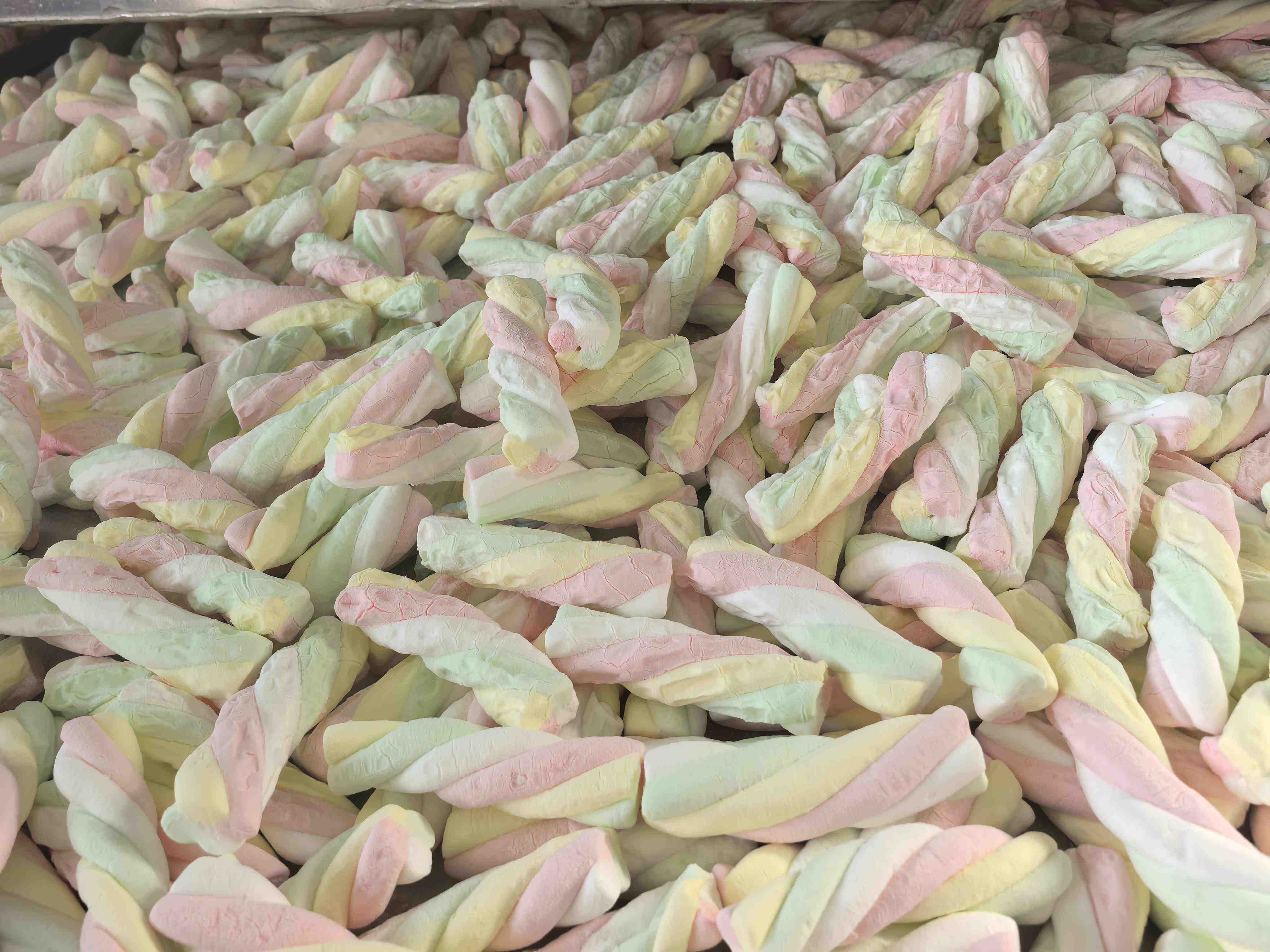 Breaking the Deadlock with Customized Equipment! Yinuo Food Machinery Helps Snack Brands Create Blockbusters of Freeze-Dried Marshmallows-2