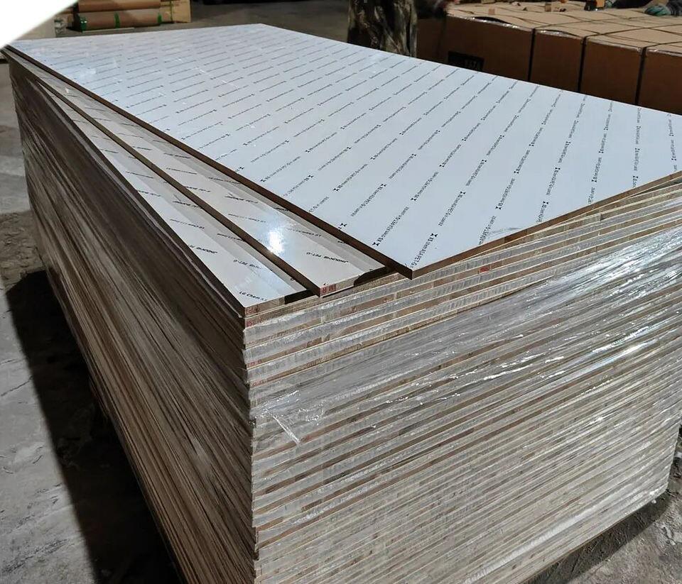 Pet Blockboard  Size 1220*2440Mm, Thickness 16Mm, Pet Film 0.2Mm High Glossy And Matte For Cabinet Decoretion